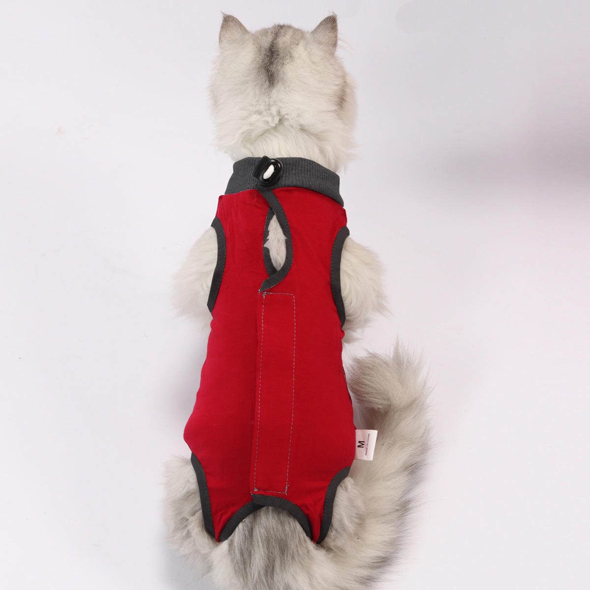 สีแดงไวน์