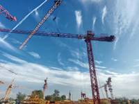 Grúa Torre de Construcción sin Plataforma HAISHAN 1.5T 18.7M con Motor, Caja de Cambios y Engranajes QTP20-HS2506P