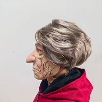 Masque de grand-mère réaliste en gros d'usine avec perruque, masque de fête amusant en latex souple pour femme âgée, masque intégral pour la tête