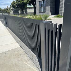 Panneaux de clôture modulaires en aluminium de conception moderne, écologiques, résistants aux intempéries, durables, imperméables, pour jardin extérieur - Product Image 1