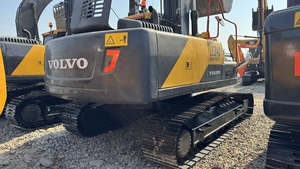 Excavatrice sur chenilles Volvo EC240 d'occasion, 25 tonnes, assurance qualité, haute performance, prête à être expédiée - Product Image 4