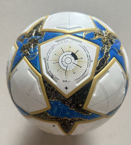 Ballon de football professionnel thermocollé de haute qualité, stock usine, <span class=keywords><strong>Ligue</strong></span> <span class=keywords><strong>des</strong></span> <span class=keywords><strong>Champions</strong></span> 2026, nouveau modèle, taille 5, logo original uni - Product Image 2