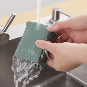 Nouvel Éminceur Rapide Manuel de Fruits et Légumes avec Plaque Poussoir, Coupe-Gobelet Portable, Outil de Tranchage pour Bananes et Fraises, pour la Cuisine (Vente en Gros) - Product Image 4