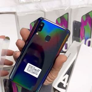 Vente en gros - Version mondiale UE originale pour Samsung <span class=keywords><strong>A40</strong></span> 64 Go 2 SIM Smartphone Android débloqué 5,9 pouces - Product Image 2