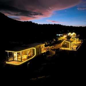 <span class=keywords><strong>Case</strong></span> container prefabbricate moderne <span class=keywords><strong>di</strong></span> alta qualità capsula <span class=keywords><strong>di</strong></span> lusso da 40 piedi piccola cabina resort hotel camp site <span class=keywords><strong>in</strong></span> <span class=keywords><strong>vendita</strong></span> - Product Image 5