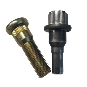مسامير عجلات مخصصة عالية القوة للشاحنات والسيارات - Product Image 6