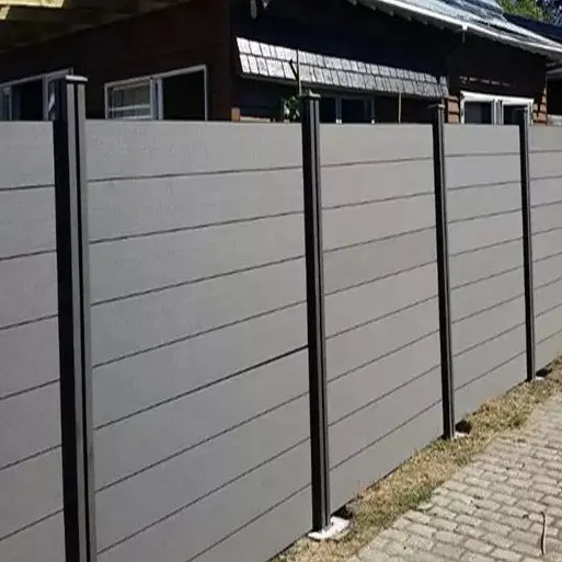 Clôture de 6 pieds en bois composite wpc panneaux en plastique résistance aux uv clôture étanche avec cadre en aluminium pour cour extérieure