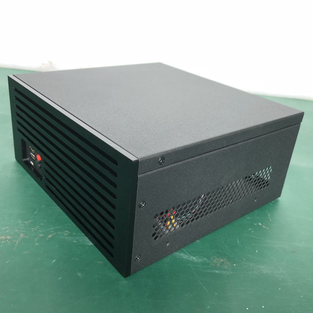 Compact ITX Industrial Computer Case MicroATX Form Factor Stock Rack for Wall-Mount Control Systems Industrial Server Chassis