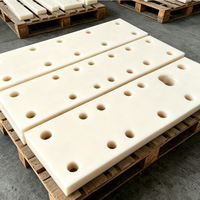 Traitement des plaques en nylon, des pièces en plastique irrégulières, usinage de composants en plastique, personnalisation selon les dessins et les échantillons