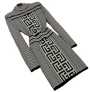 2024 nuovo modello geometrico primaverile da donna con collo alto a maniche lunghe abito corto da donna aderente <span class=keywords><strong>in</strong></span> <span class=keywords><strong>maglia</strong></span> - Product Image 1