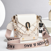 Sac bandoulière tendance en PU pour femme, style vintage, haute qualité, avec sangle réglable, design portable, doublure en polyester pour téléphone portable