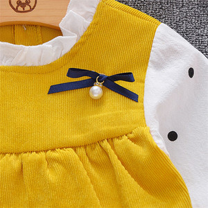 Ensemble de vêtements pour garçons en bas âge, t-shirts et gilets de Noël et pantalons cargo à fermeture éclair provenant de sites de shopping - Product Image 3