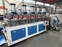 Machine extrudeuse de plaques de mousse PVC WPC à double vis conique controtournante haute efficacité pour la fabrication de panneaux de mousse plastique