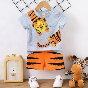 Vêtements d'<span class=keywords><strong>été</strong></span> pour bébés décontractés pour hommes Shorts à manches courtes pour enfants <span class=keywords><strong>Ensemble</strong></span> de vêtements de <span class=keywords><strong>classe</strong></span> de dessin animé pour bébés garçons - Product Image 6