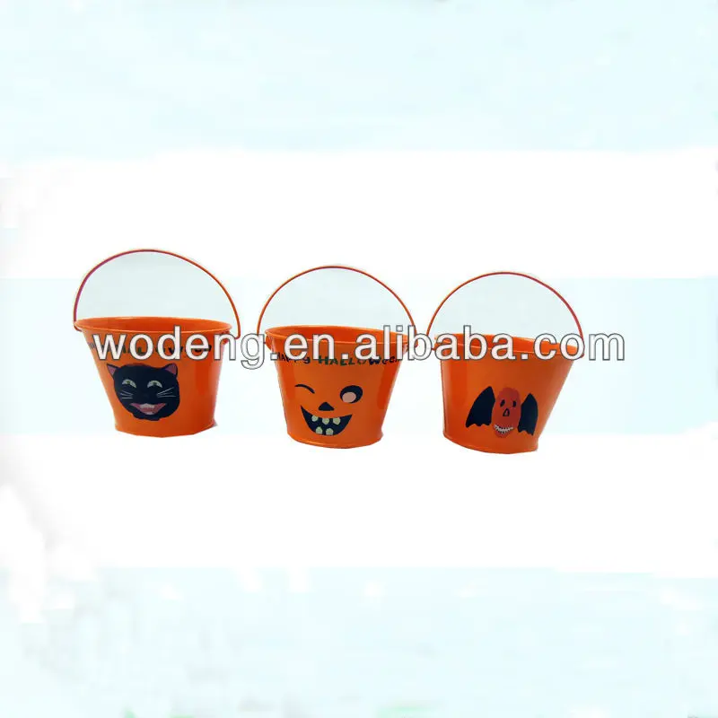 WD kid's metal powder coated bucket Halloween pumpkin trick treat bucket