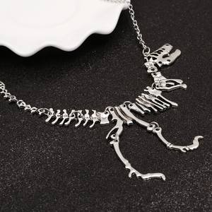 Sexy Lange Halskette Gotischer Tyrannosaurus Rex Skelett Dinosaurier Anhänger Charm-Halskette Drachenknochen Legierung Collares Schmuck - Product Image 1