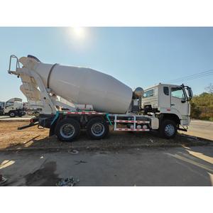 Camión Mezclador <span class=keywords><strong>de</strong></span> Concreto SINOTRUK <span class=keywords><strong>de</strong></span> 12cbm con Motor WP12.400E201, 6x4, Volante a la Izquierda, Larga Vida Útil, en Venta en Jordania - Product Image 3