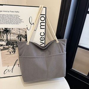 Sac fourre-tout portable en polyester au design élégant avec fermeture ouverte et poignée en corde pour le travail, les trajets quotidiens et l'utilisation par les étudiants – En promotion - Product Image 6