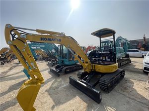 Miniexcavadora Komatsu PC30 Original con Bombas Hidráulicas en Excelentes Condiciones - Product Image 2