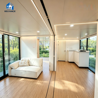RELYANCE Cabine Apple de 20 pieds de large avec 2-3 chambres, capacité de 10 ensembles par 40HQ, économie de fret maritime, idéale pour hôtels, gîtes et villas