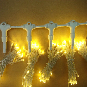 Tenda Luminosa a Cascata LED RGB Cambiacolore Natalizia da 2m per Interni ed Esterni da Appendere al Soffitto - Product Image 5