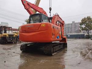 Mini-excavatrice Hitachi ZX60 d'occasion, 6 tonnes, d'origine japonaise, compacte, sur chenilles, avec lame de bulldozer, en stock - Product Image 2