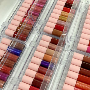 OEM personalizado su propio logotipo de etiqueta privada brillante bálsamo labial conjunto impermeable de larga duración desnudo de etiqueta privada lápiz labial mate - Product Image 4