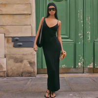 Robe longue noire élégante pour femme, à fines bretelles, col en V, coupe ajustée, dos nu, style moulant, vente en gros, personnalisable