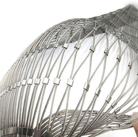 Filet de sécurité en câble métallique de 2,4 mm 3,2 mm, haute résistance, panneau de protection de câble à haute résistance pour la structure de la façade de l'aviculture du zoo
