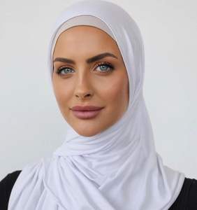 Vente en gros châle en jersey de haute qualité hijabs en jersey uni doux et extensible hijab en jersey musulman écharpes pour femmes tudung - Product Image 5