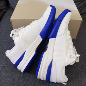 รองเท้าผ้าใบผู้ชายสไตล์สปอร์ต ลำลอง ระบายอากาศได้ดี ซับในตาข่าย เหมาะสำหรับเล่นเทนนิส วิ่งออกกำลังกาย เดินเล่นกลางแจ้ง - Product Image 3