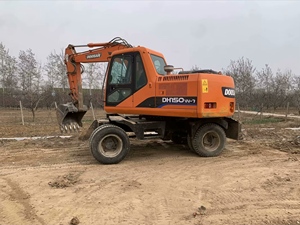 Excavatrice sur pneus Doosan DH150W-7 de 13 tonnes, d'occasion, faible prix, 99% NEUVE, nouveau modèle, économique en carburant, en stock. - Product Image 4