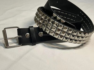 Ceintures en cuir à motif de clous pyramidaux en métal Fils <span class=keywords><strong>Ceinture</strong></span> en PU à clous noirs - Product Image 5