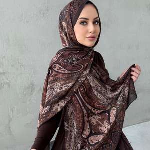 Hiyab Modal Estampado para Mujer, Diseño Modesto y Refinado, Transpirable para las 4 Estaciones, con Logotipo Personalizado, el Más Valorado del 2026, Venta al Por Mayor - Product Image 1