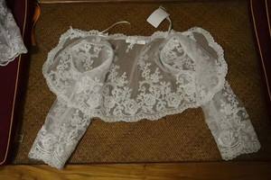 D1374 Vestido de Novia con Cuello Alto y <span class=keywords><strong>Encaje</strong></span> Bordado para Niña, Estilo Dama, con Chal - Product Image 6