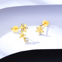 CZCITY 925 Sterling Silber Asymmetrische Blumen-Ohrstecker Vergoldet Kubische Zirkonia Blumen-Ohrringe Feiner Schmuck Geschenk für Frauen