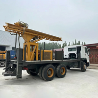 Appareils de forage de forage montés sur camion 300m 400m moteur 65kw 78kw disponible facile à utiliser machine de forage rotatif à eau