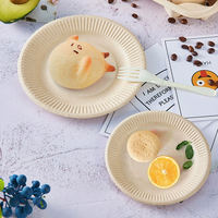 Assiettes rondes jetables compostables en bagasse de 9 pouces, robustes pour les gâteaux, les pâtisseries, les fêtes, les événements de restauration