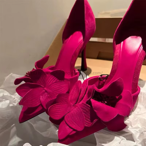 Chaussures à talons fins sexy pour femme, style français, décorées de fleurs rouges, collection printemps - Product Image 1
