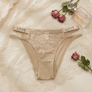 Culottes de bikini sexy en dentelle pour femmes, avec strass et inscription LOVE sur la ceinture, double bretelles, taille mi-haute, confortables, vente en gros - Product Image 3