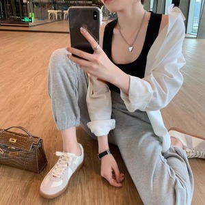 รองเท้าผ้าใบผู้ชายสไตล์วินเทจ รองเท้าลำลองแบบสวมใส่สบาย ระบายอากาศได้ดี รุ่นคลาสสิกยอดนิยม - Product Image 3