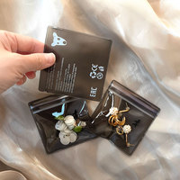Petit emballage de bijoux personnalisé sac en plastique zippé sac à fermeture éclair mignon mat pour boucle d'oreille logo réutilisable mini pochette à zip-lock en PVC