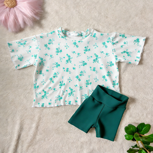 Combinaison bébé fille rose à rayures et fleurs, sans manches, modèle SR412, vente en gros, pour enfants et nourrissons. - Product Image 2