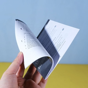 Impression de Boîtes, Manuels d'Utilisation et Étiquettes sur Papier Couché Blanc avec Reliure Piqûre à Cheval, Personnalisée - Product Image 1