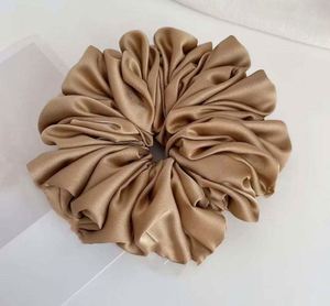Chouchous en satin plissés, style esthétique décontracté français, vintage et élégants, en tissu doux de luxe, accessoires pour cheveux pour filles et femmes - Product Image 1
