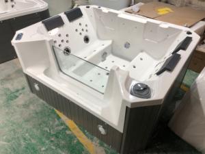 Spa <span class=keywords><strong>extérieur</strong></span> Offre Spéciale Jacuzzier avec piscine de massage à la mode en verre transparent pour <span class=keywords><strong>4</strong></span> <span class=keywords><strong>personnes</strong></span> - Product Image 4