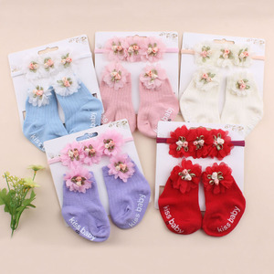 Nuevo Conjunto <span class=keywords><strong>de</strong></span> Calcetines y Diadema con Flores para Bebé, Calcetines Antideslizantes para Primeros Pasos, Hermosos Calcetines con Diadema, Venta al por Mayor - Product Image 1
