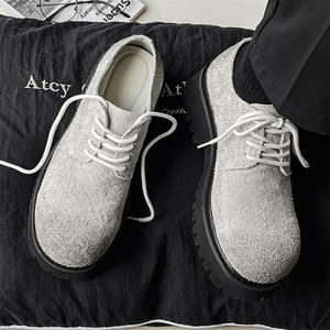 XINZI RAIN-Mocassins vintage épais en faux daim avec logo personnalisé à gros orteil en cuir suédé à plateforme haute pour femmes et hommes - Product Image 3