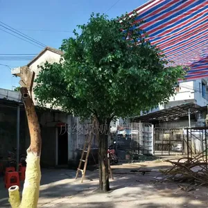Большой высокий искусственный пластиковый зеленый фикус баньяновое дерево