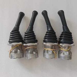 Suku cadang mesin penggali Joystick hidrolik dengan pegangan untuk <span class=keywords><strong>Hitachi</strong></span> EX200 - Product Image 1